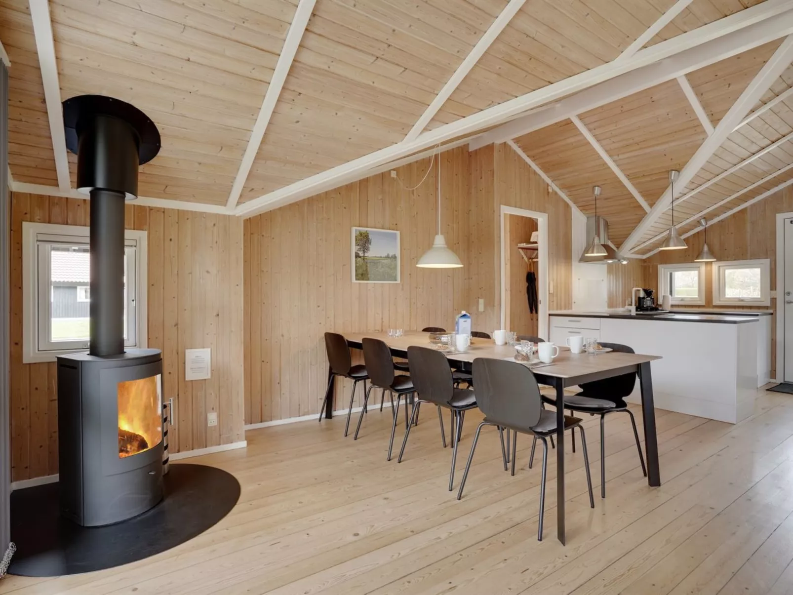 "Uolevi" - 200m from the sea-Binnen