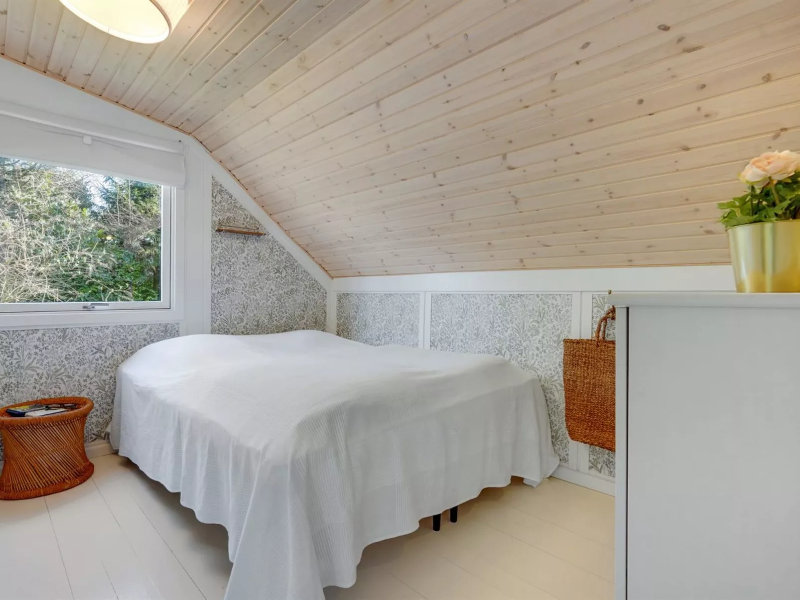 "Enia" - 870m from the sea-Binnen