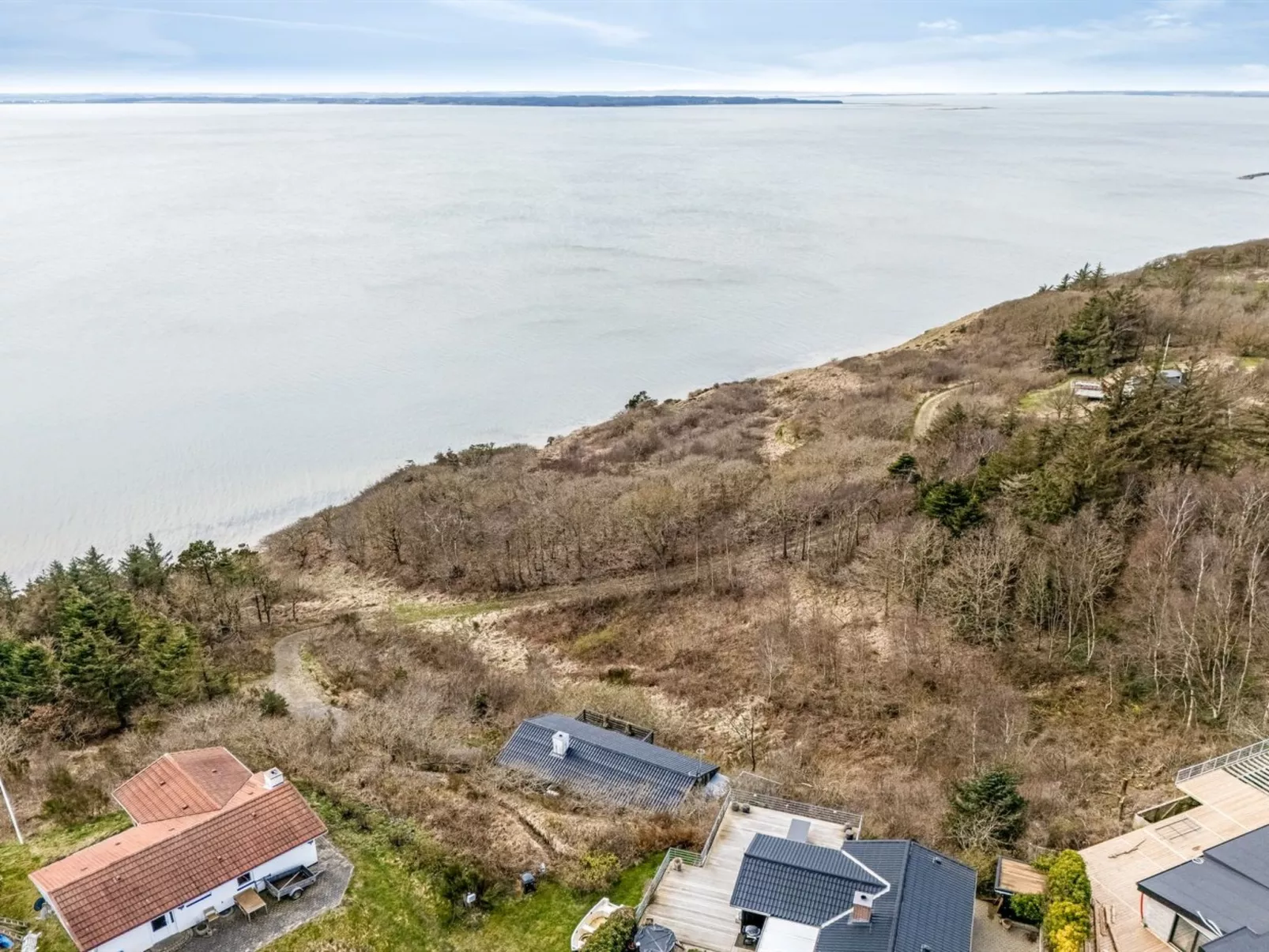 "Heera" - 100m to the fjord-Buiten