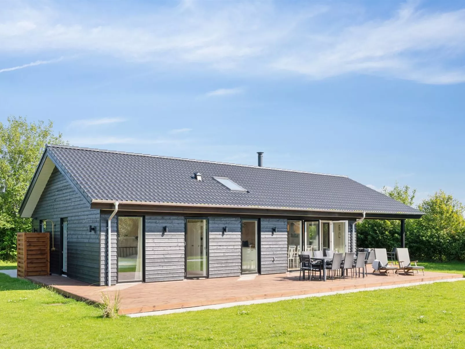 "Hasten" - 600m from the sea-Buiten