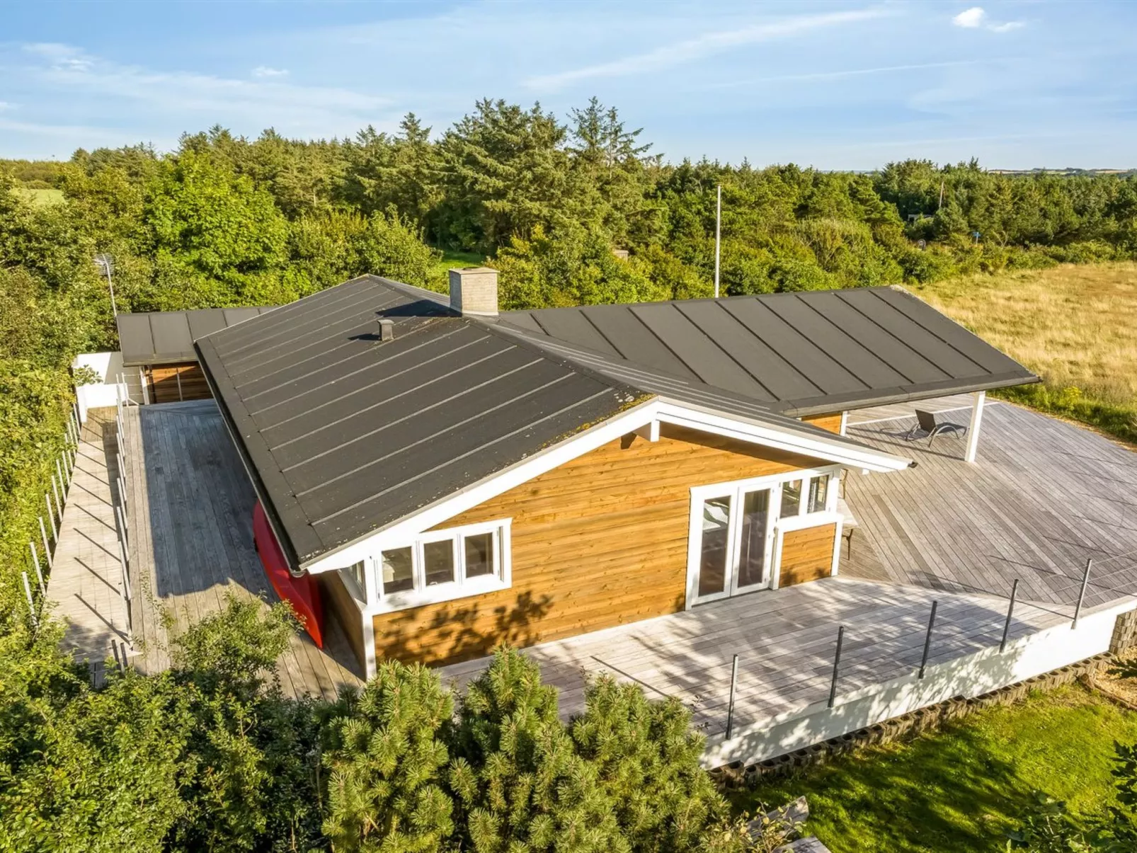 "Eljas" - 200m to the fjord-Buiten