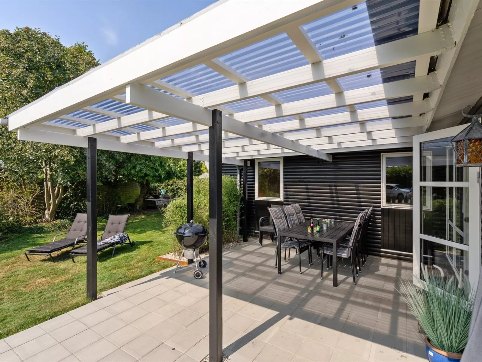 "Westman" - 200m from the sea-Buiten