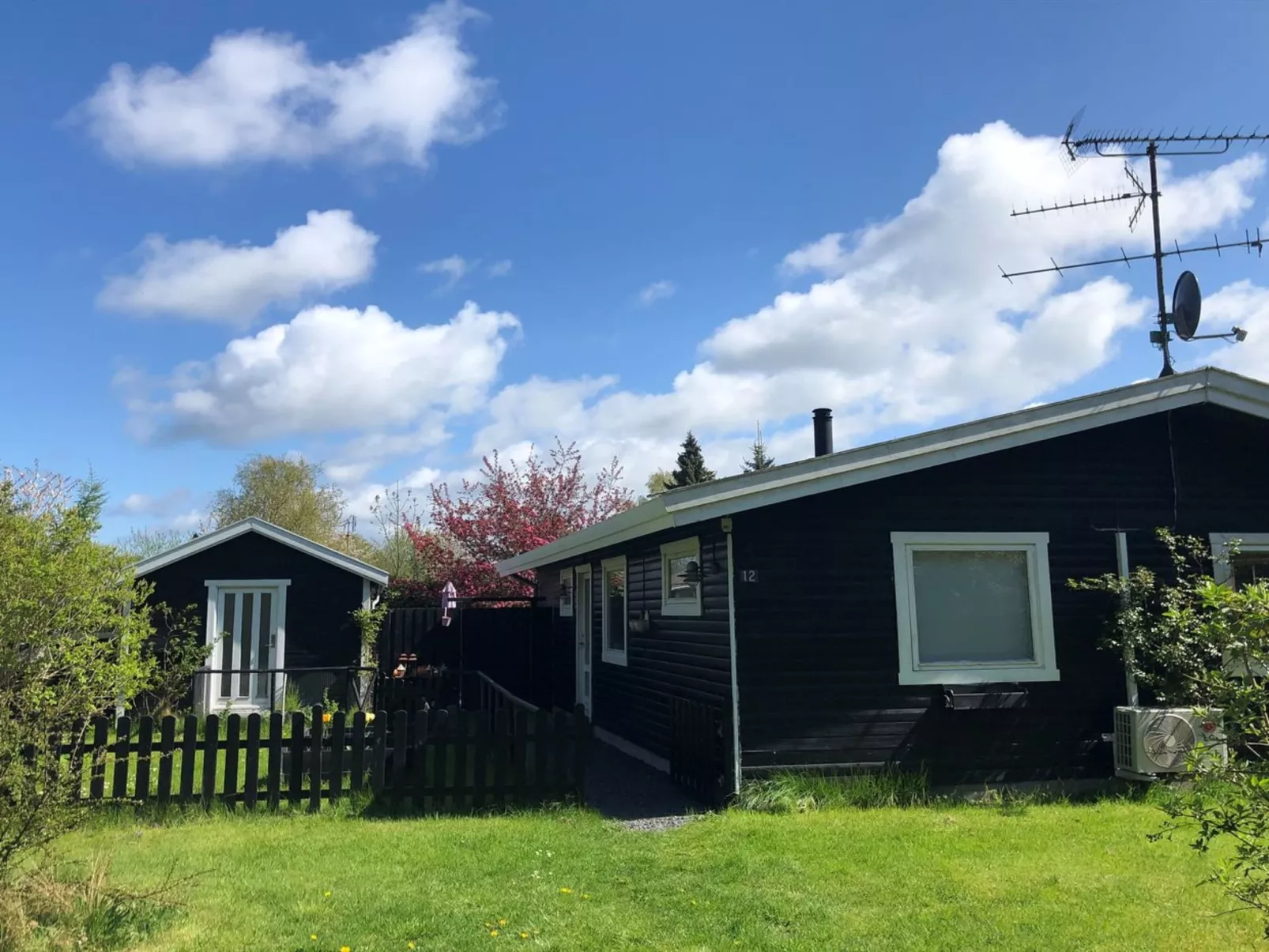 "Eragon" - 1.2km from the sea-Buiten