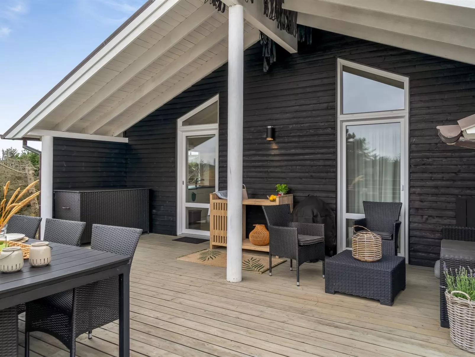 "Aija" - 375m from the sea-Buiten