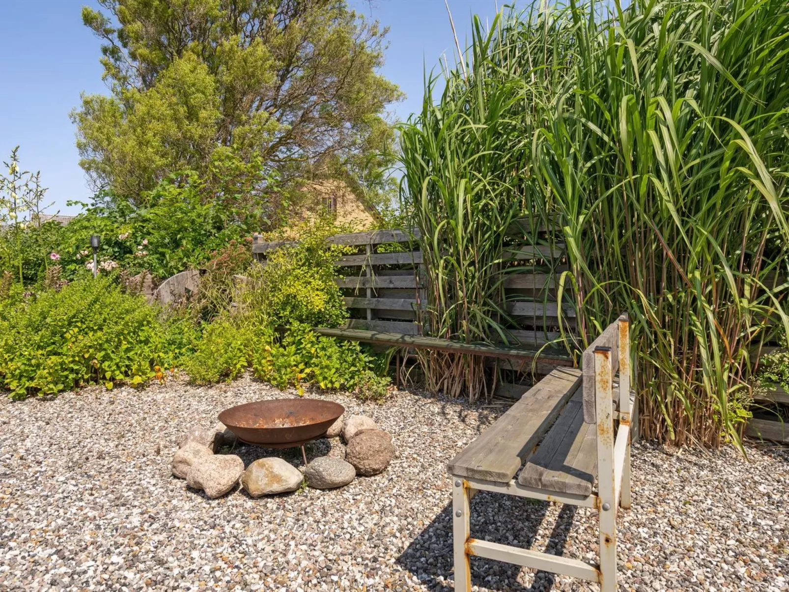 "Evje" - 250m from the sea-Buiten