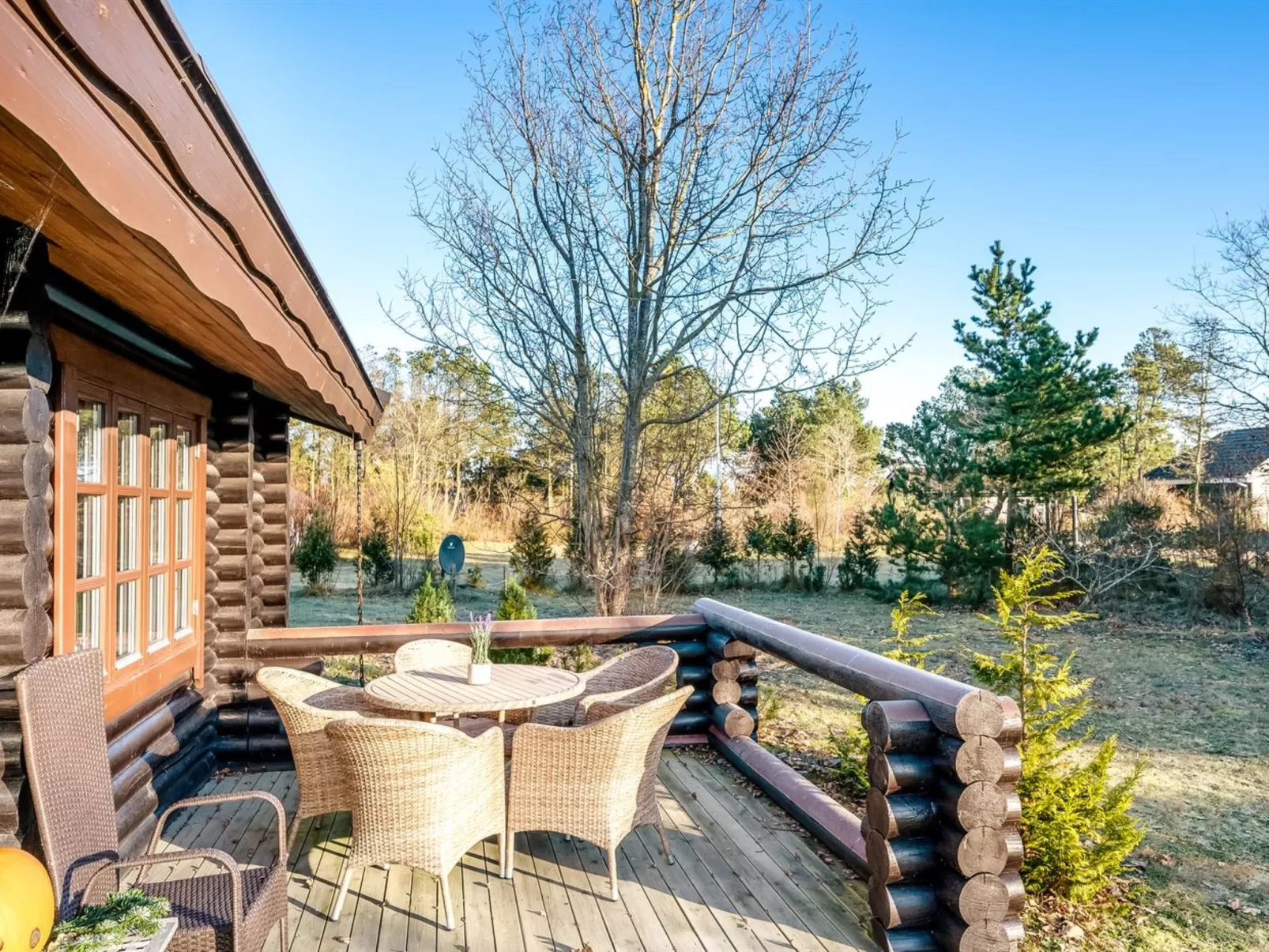 "Rajka" - 300m to the fjord-Buiten