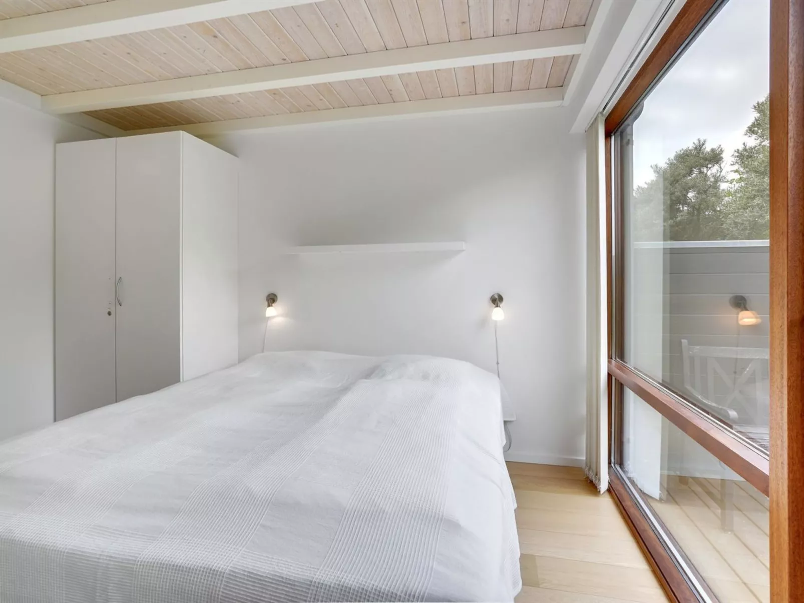 "Elara" - 200m from the sea-Binnen