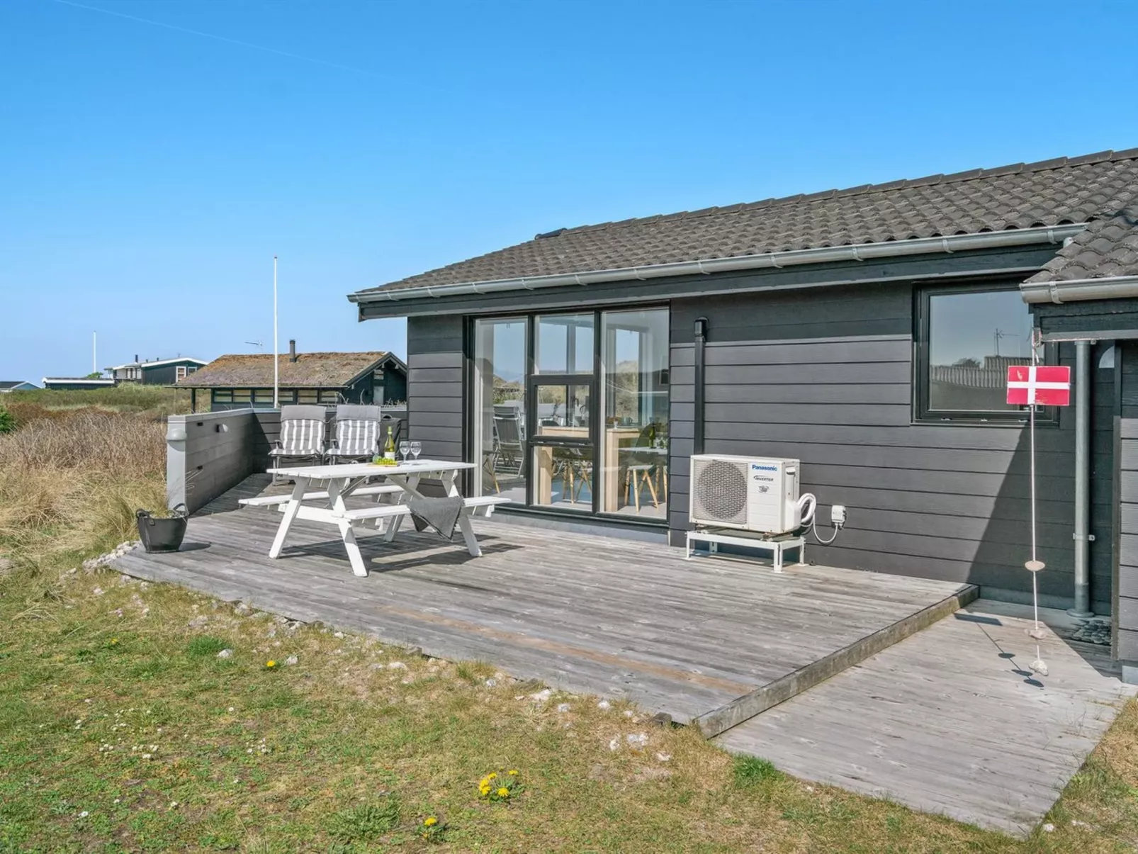 "Aviana" - 175m from the sea-Buiten