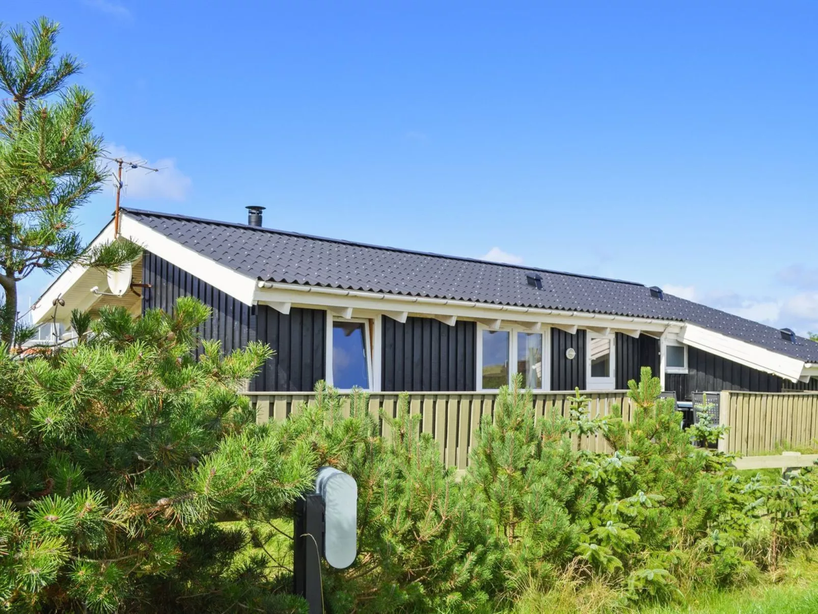 "Gerlis" - 75m from the sea-Buiten