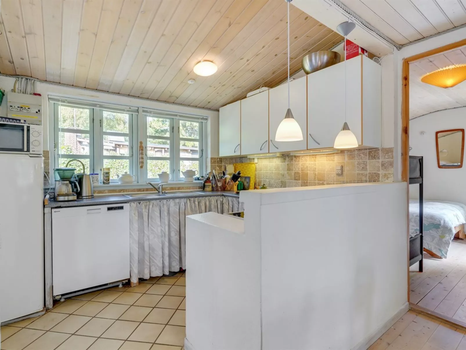 "Sini" - 300m from the sea-Binnen