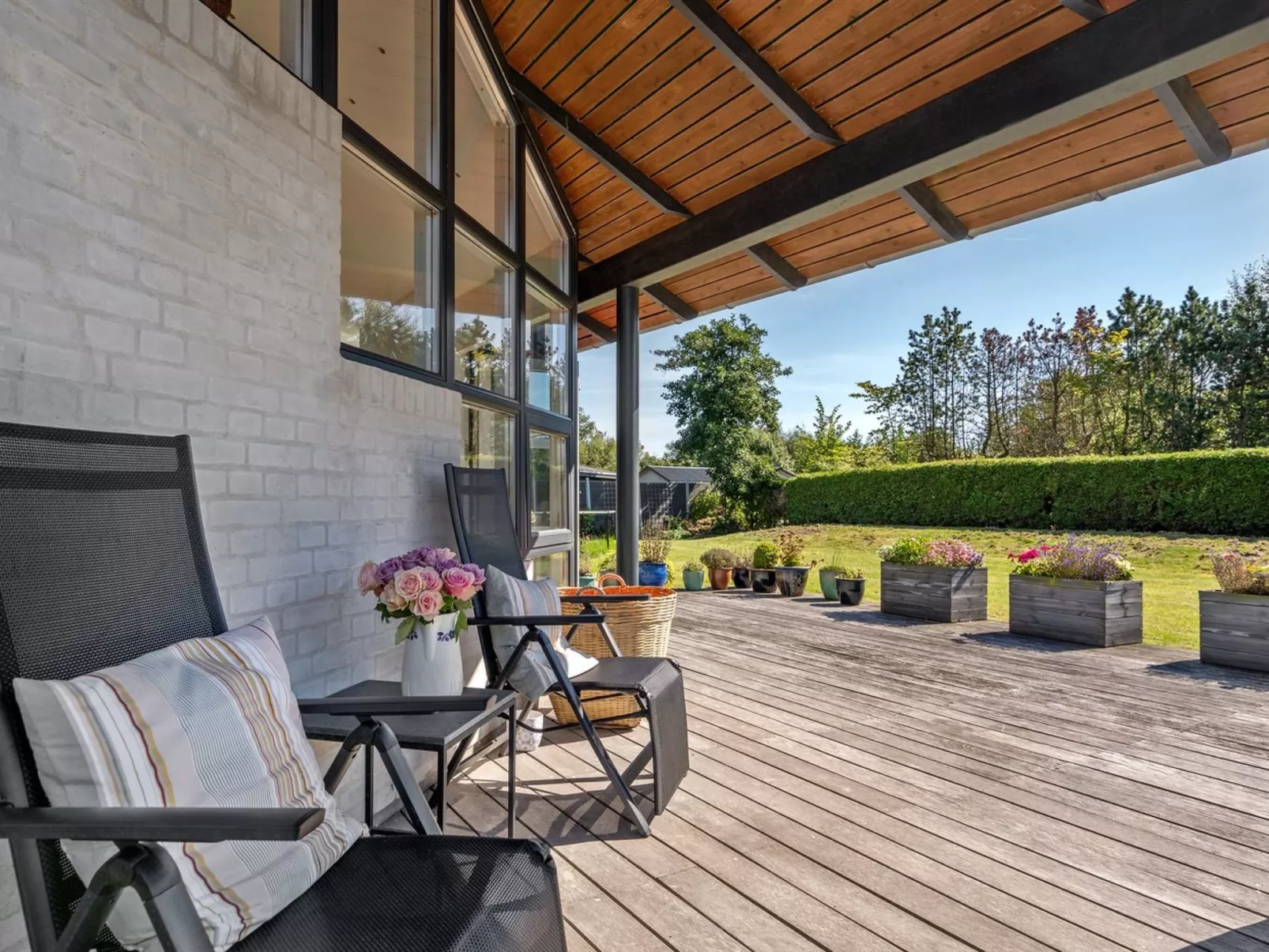 "Angelarij" -  from the sea-Buiten