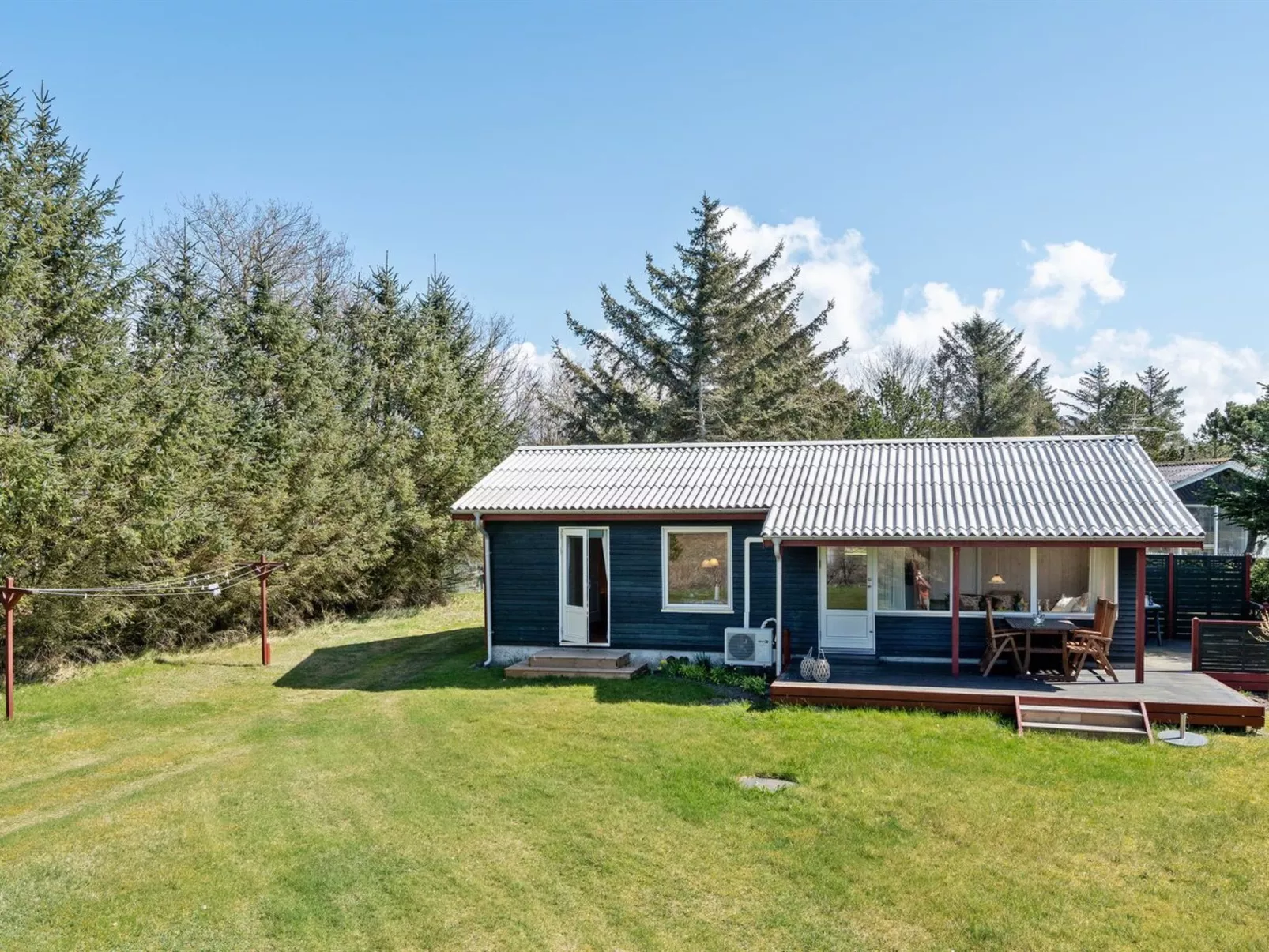 "Josefiina" - 450m to the fjord-Buiten