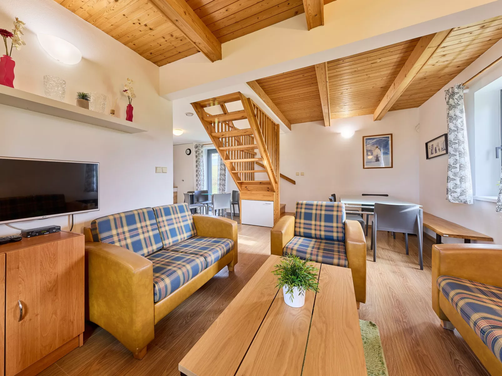 Holiday Hill 58-Binnen