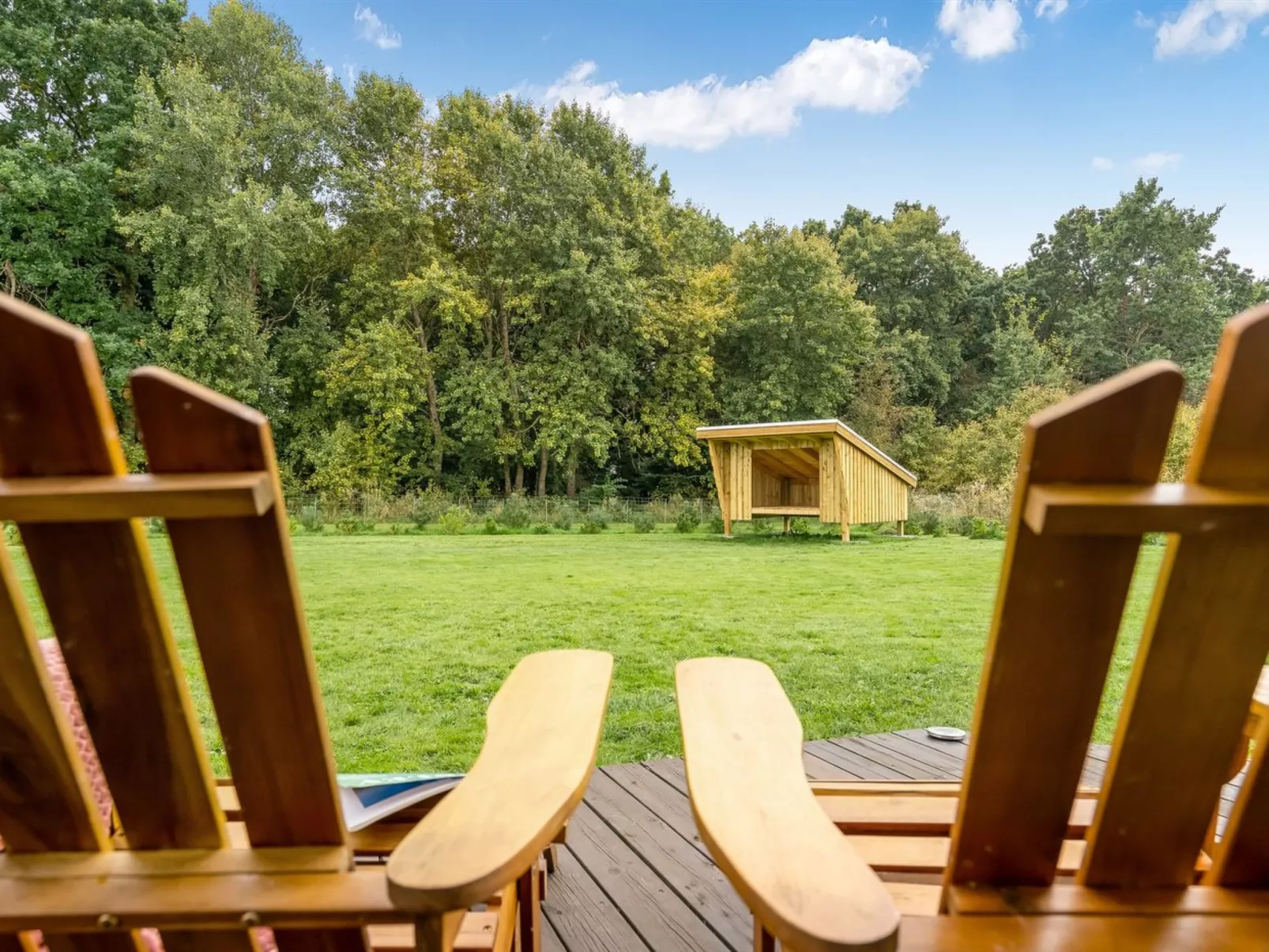 "Femke" - 250m to the fjord-Buiten