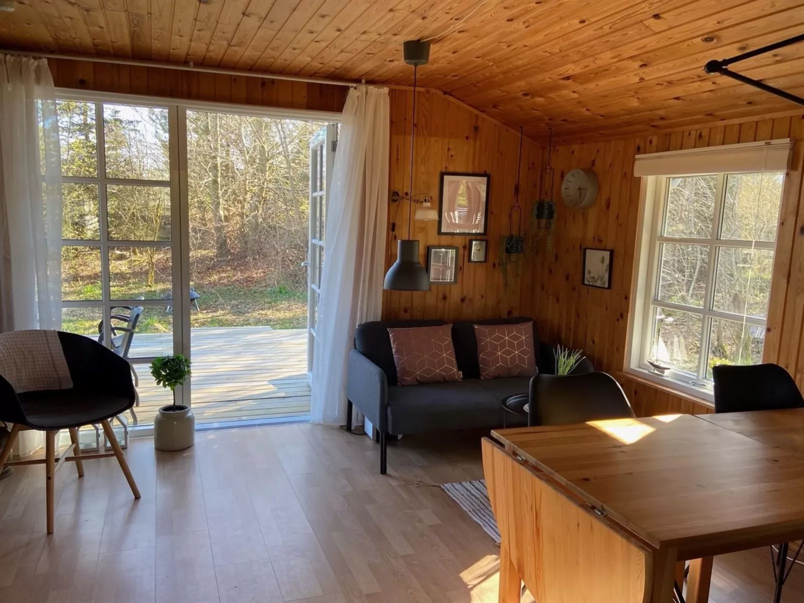 "Imma" -  from the sea-Binnen