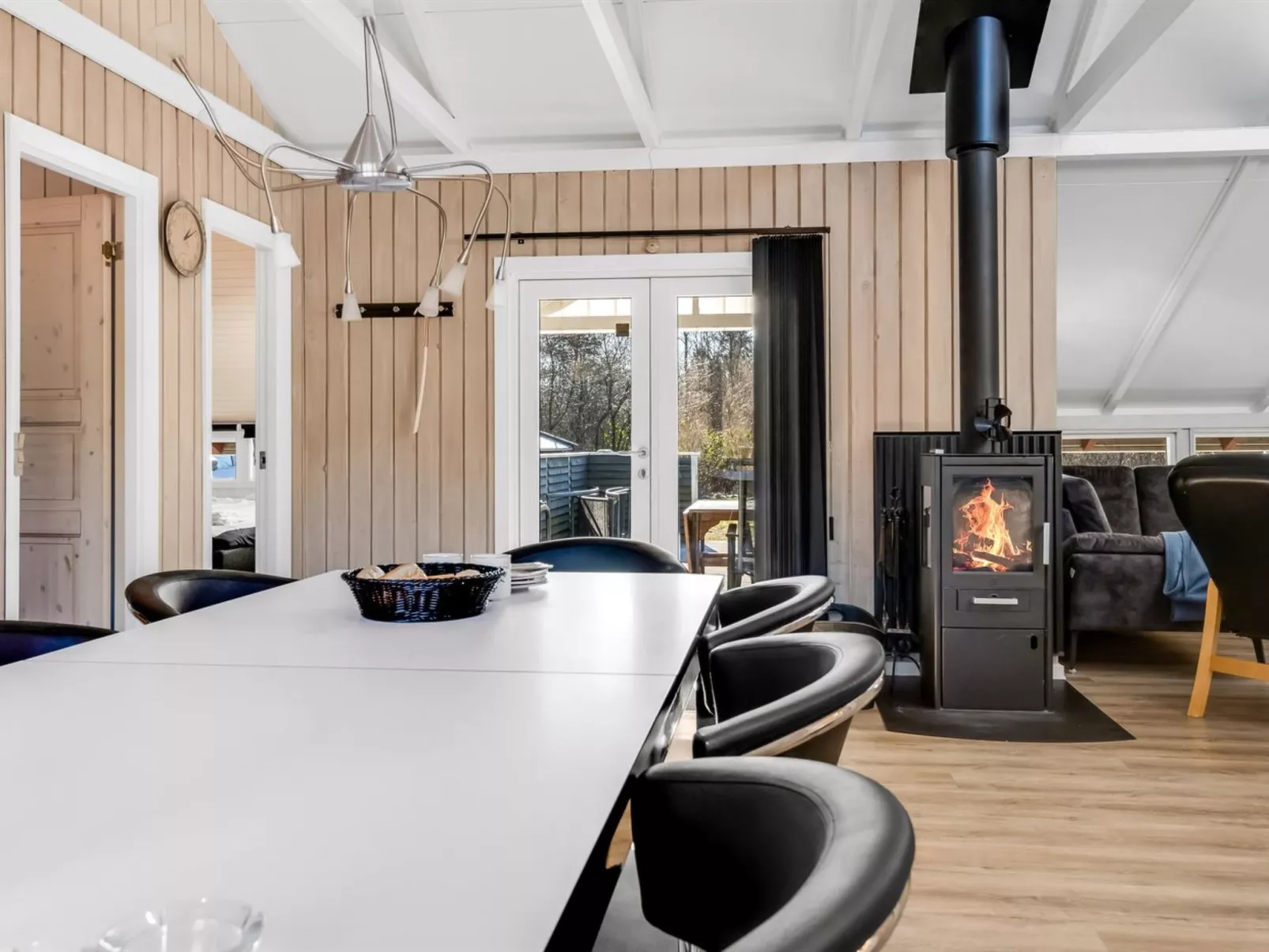 "Thorolf" - 30km from the sea-Binnen