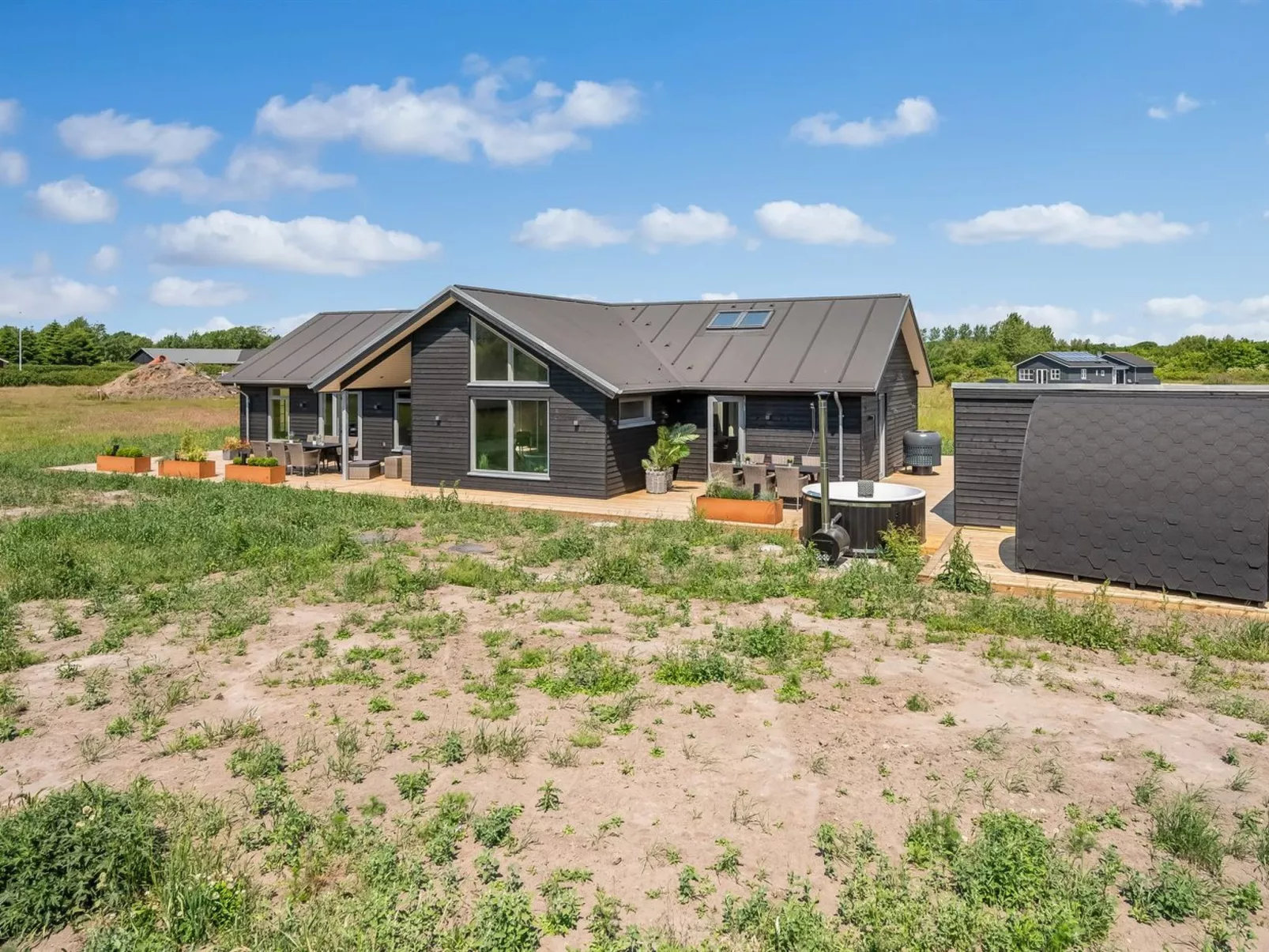 "Måns" - 500m to the fjord-Buiten