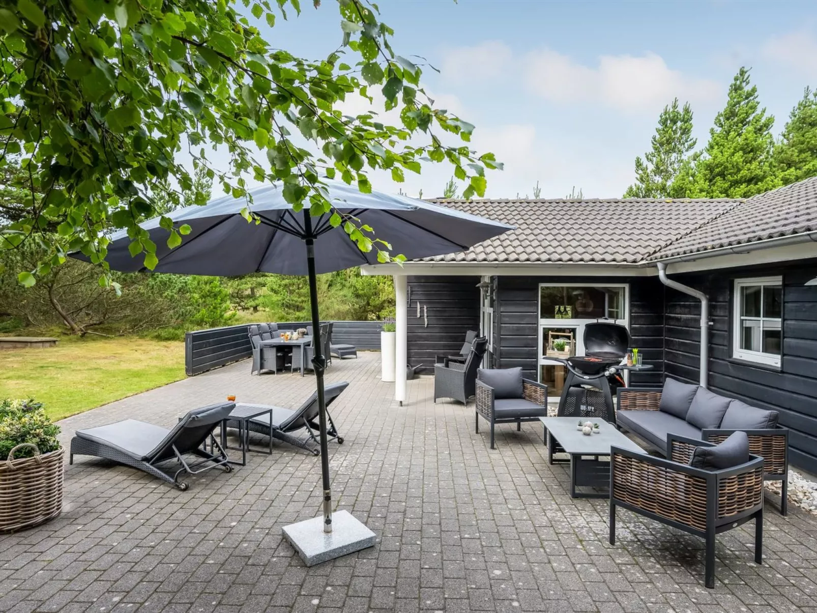 "Tule" - 1.2km from the sea-Buiten