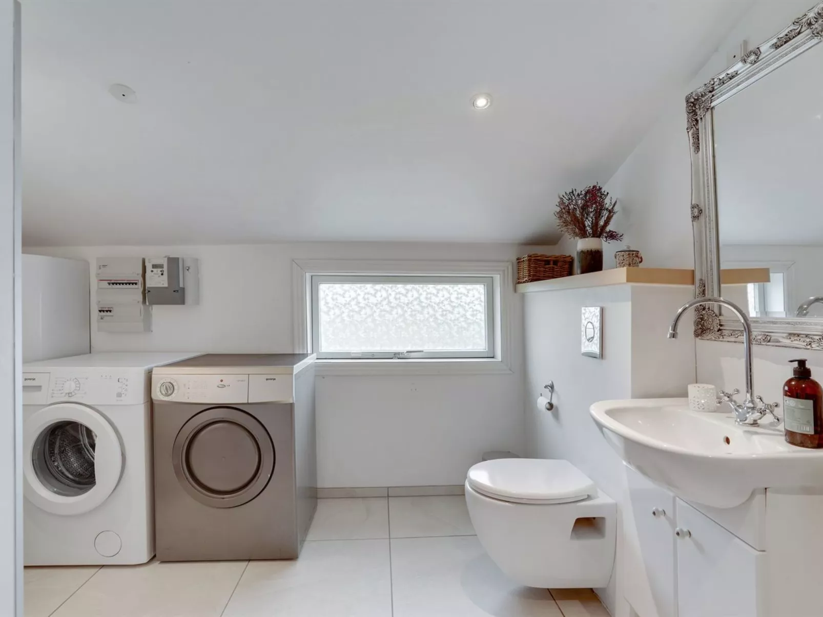 "Landolf" - 250m from the sea-Binnen