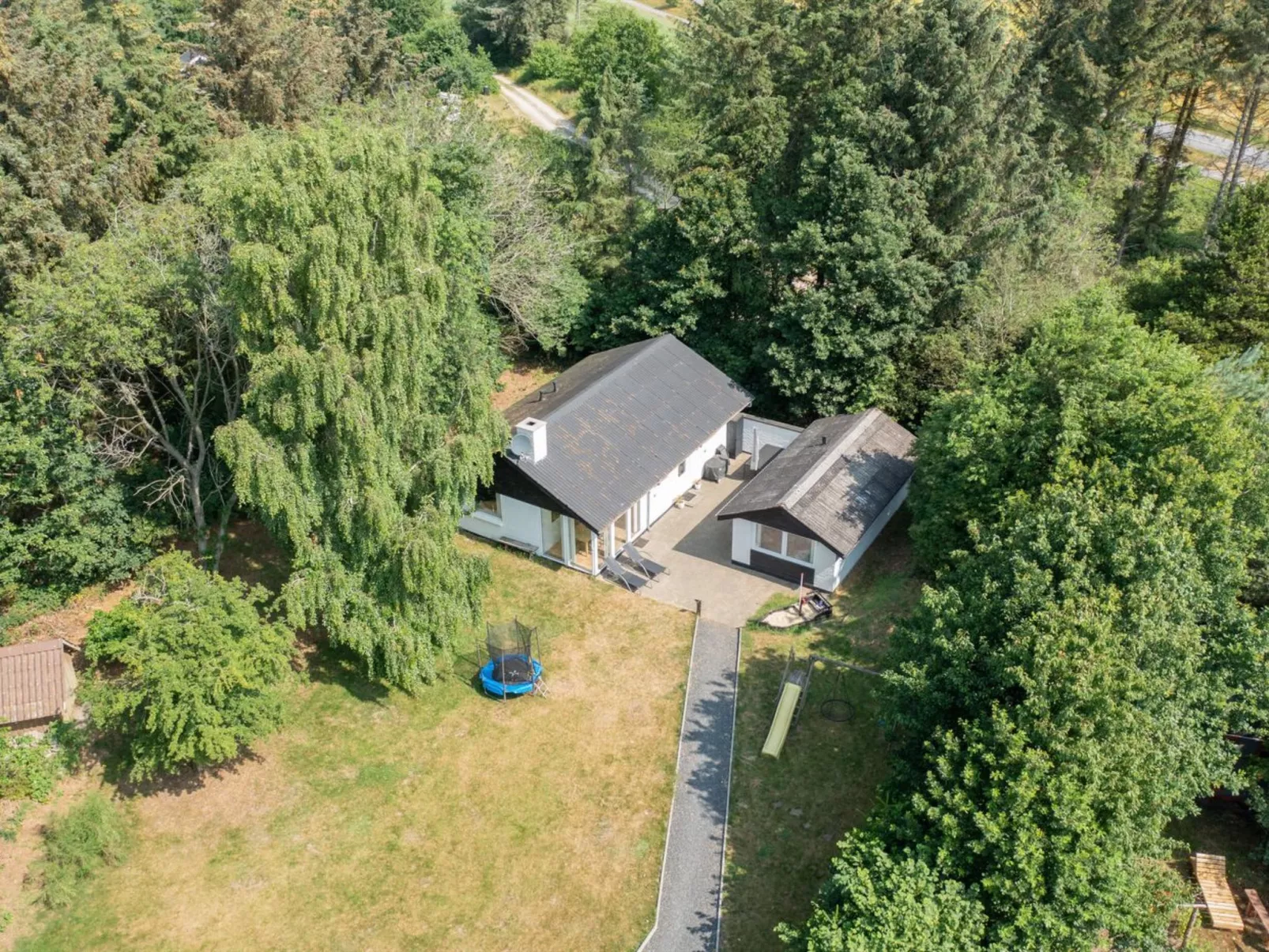 "Naumka" - 200m to the fjord-Buiten