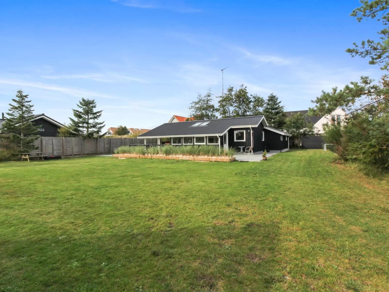 "Hildegarde" - 900m from the sea-Buiten