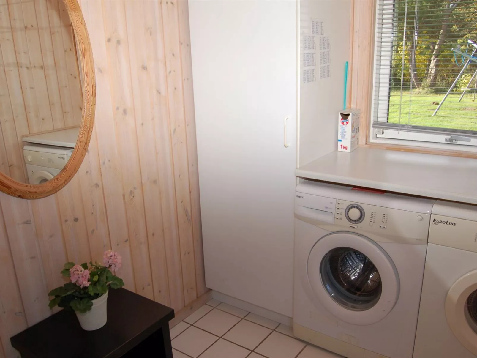 "Sena" - 250m from the sea-Binnen