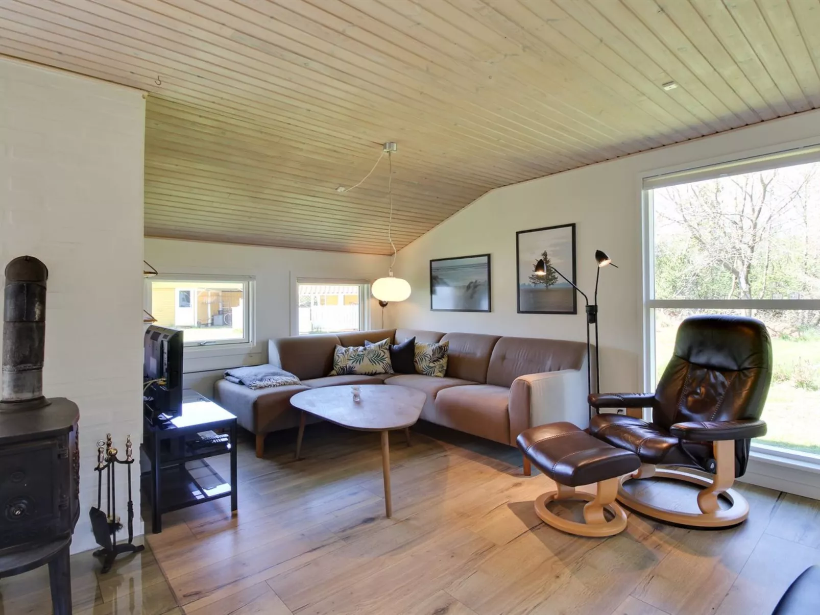 "Solborg" - 400m from the sea-Binnen