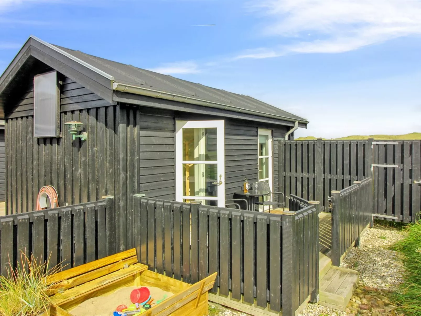 "Soria" - 300m from the sea-Buiten