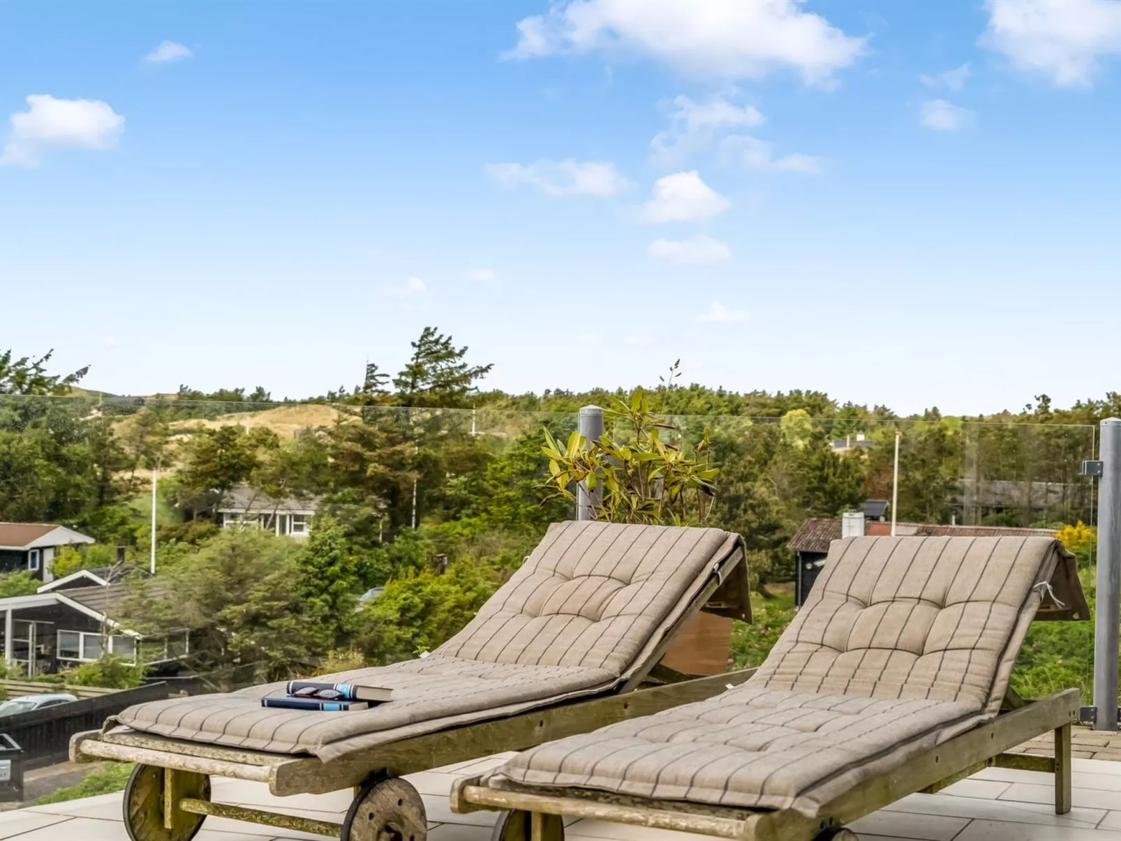 "Skamhals" - 700m from the sea-Buiten