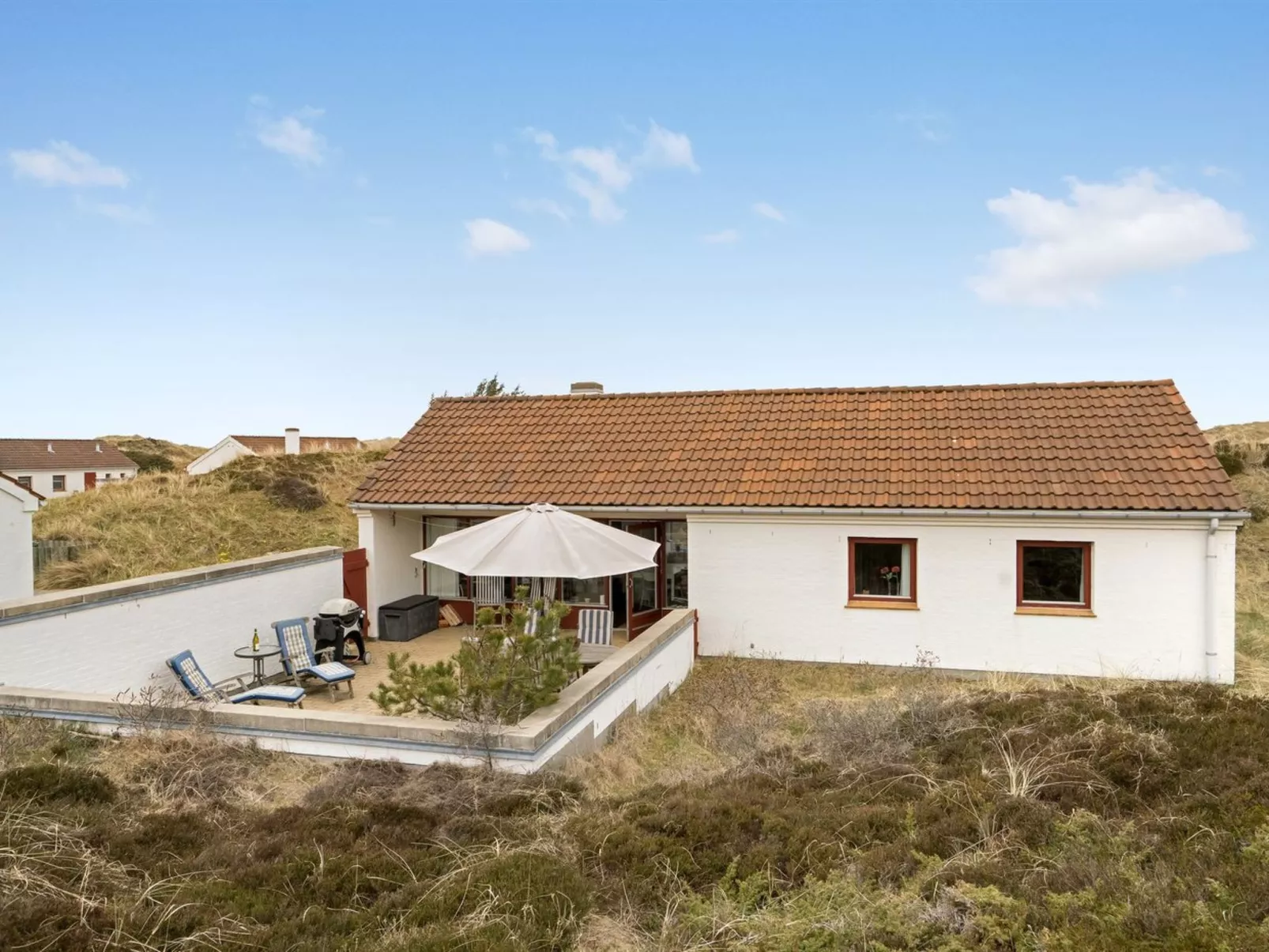 "Emiljan" - 400m from the sea-Buiten