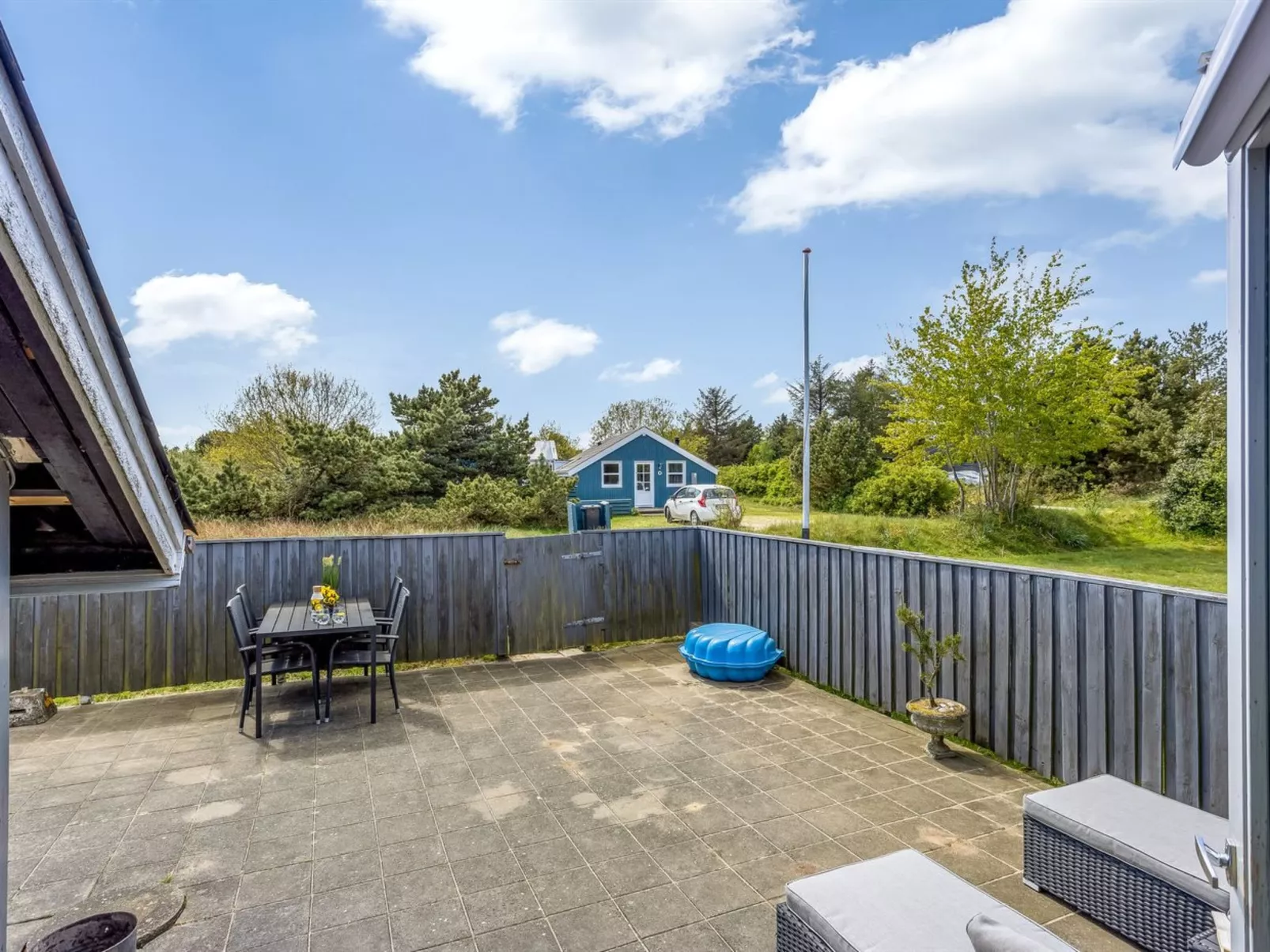 "Solvejk" - 800m from the sea-Buiten