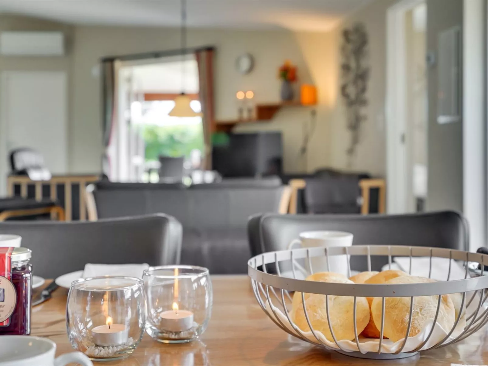 "Aletta" - 25km from the sea-Binnen