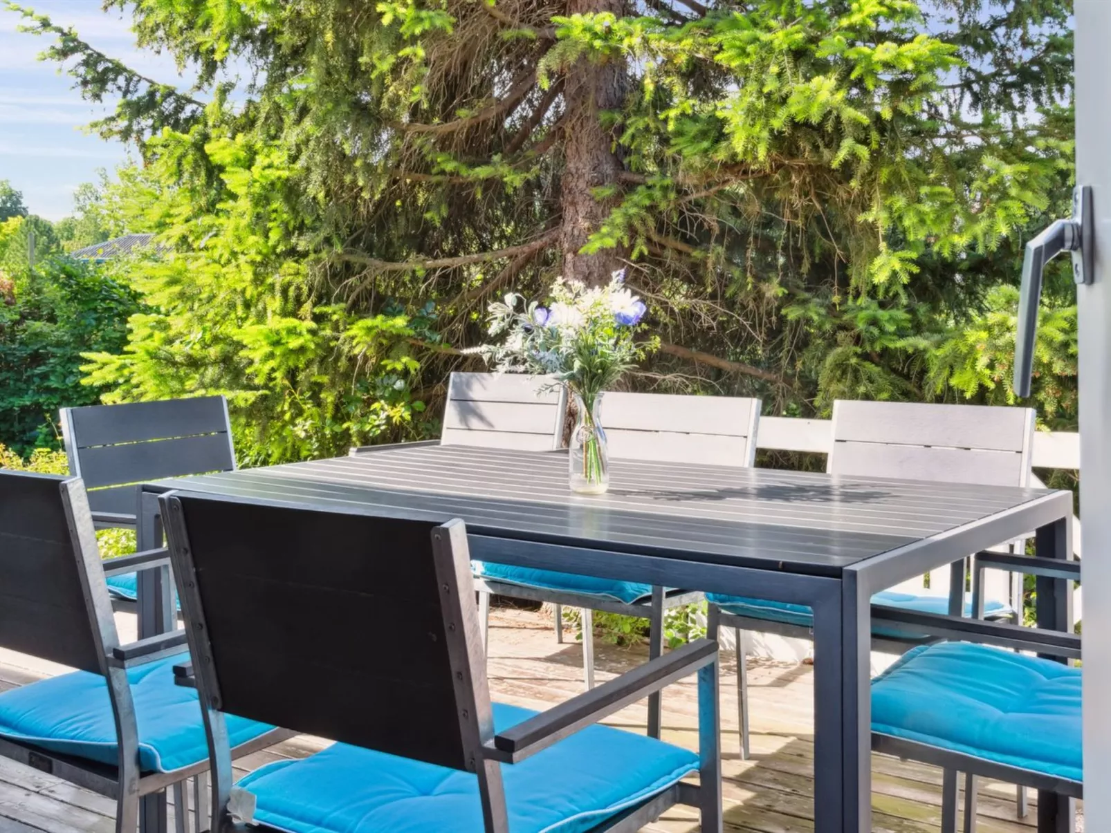 "Eleana" - 300m to the fjord-Buiten