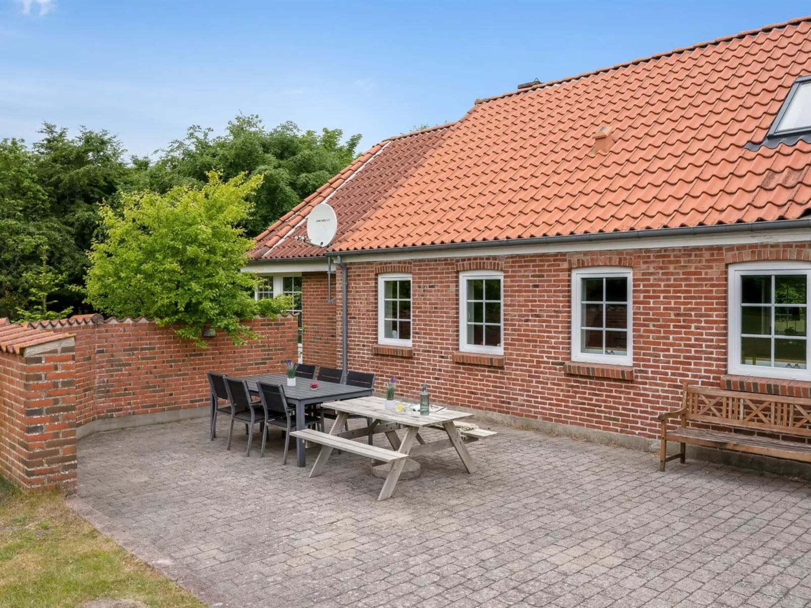 "Wilmar" - 1km to the fjord-Buiten