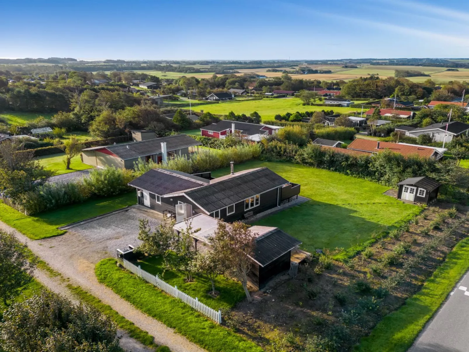 "Awer" - 300m to the fjord-Buiten