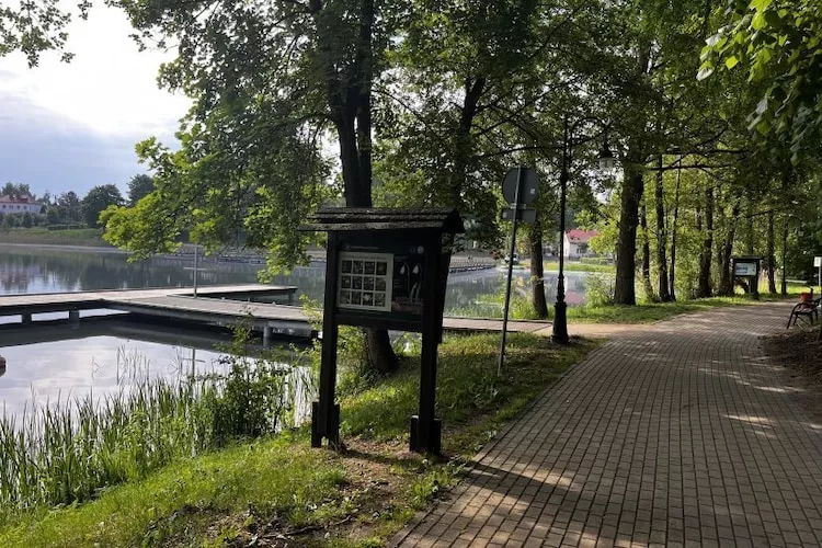 Murowany domek wakacyjny dla 5 osób w Rynie-Gebieden zomer 1km