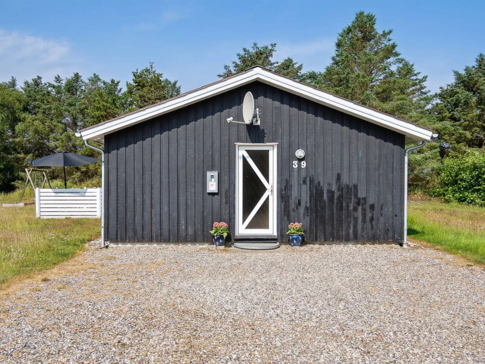 "Ingebore" - 700m from the sea-Buiten