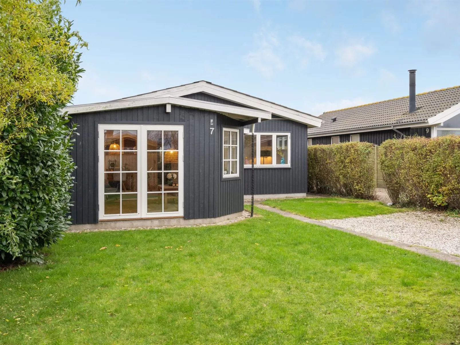 "Maybrit" - 50m from the sea-Buiten