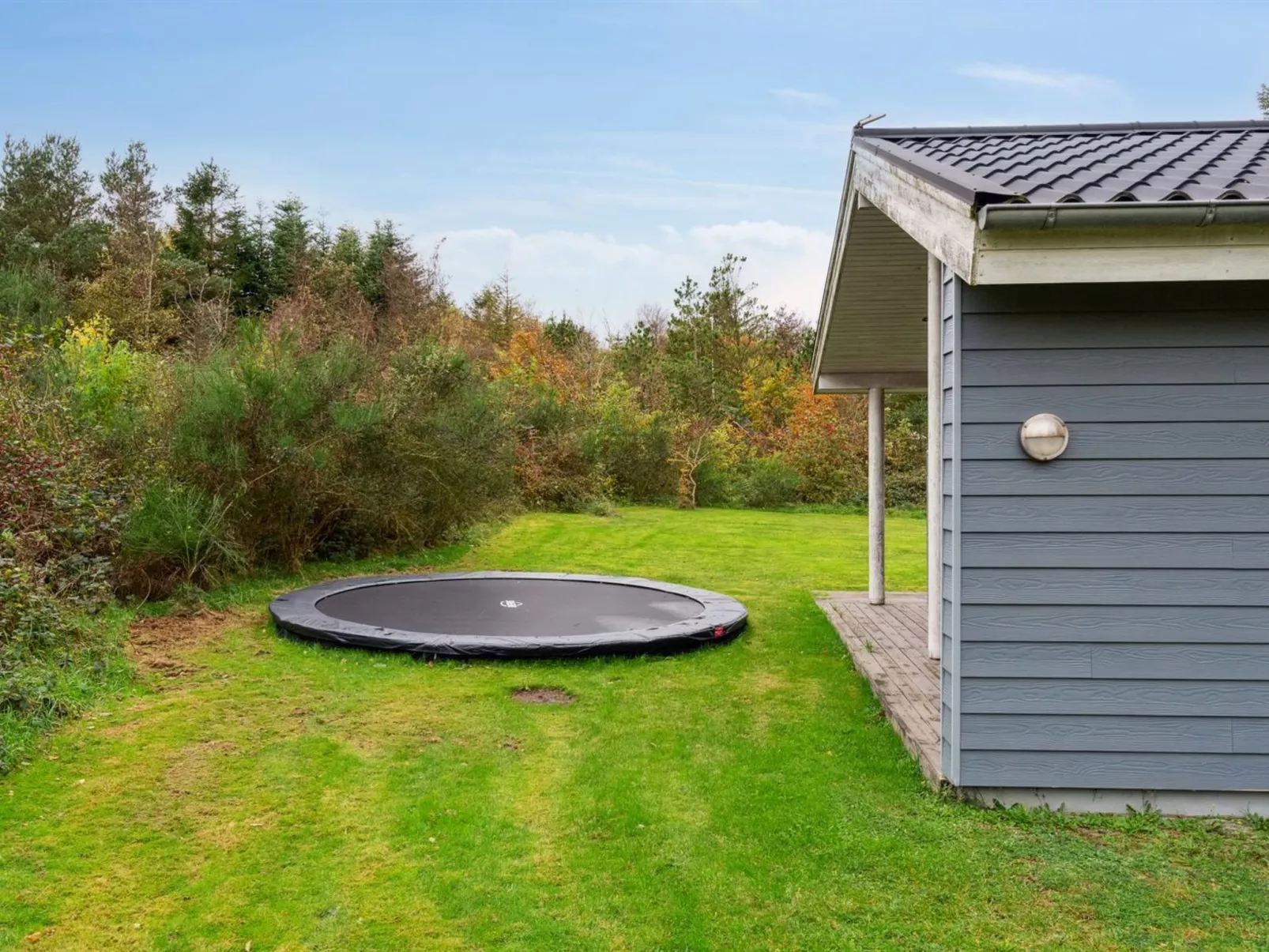 "Luchia" - 200m to the fjord-Buiten