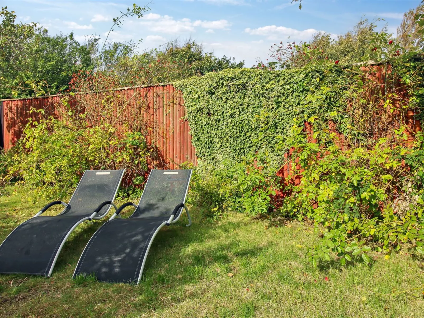 "Thorgny" - 900m from the sea-Binnen