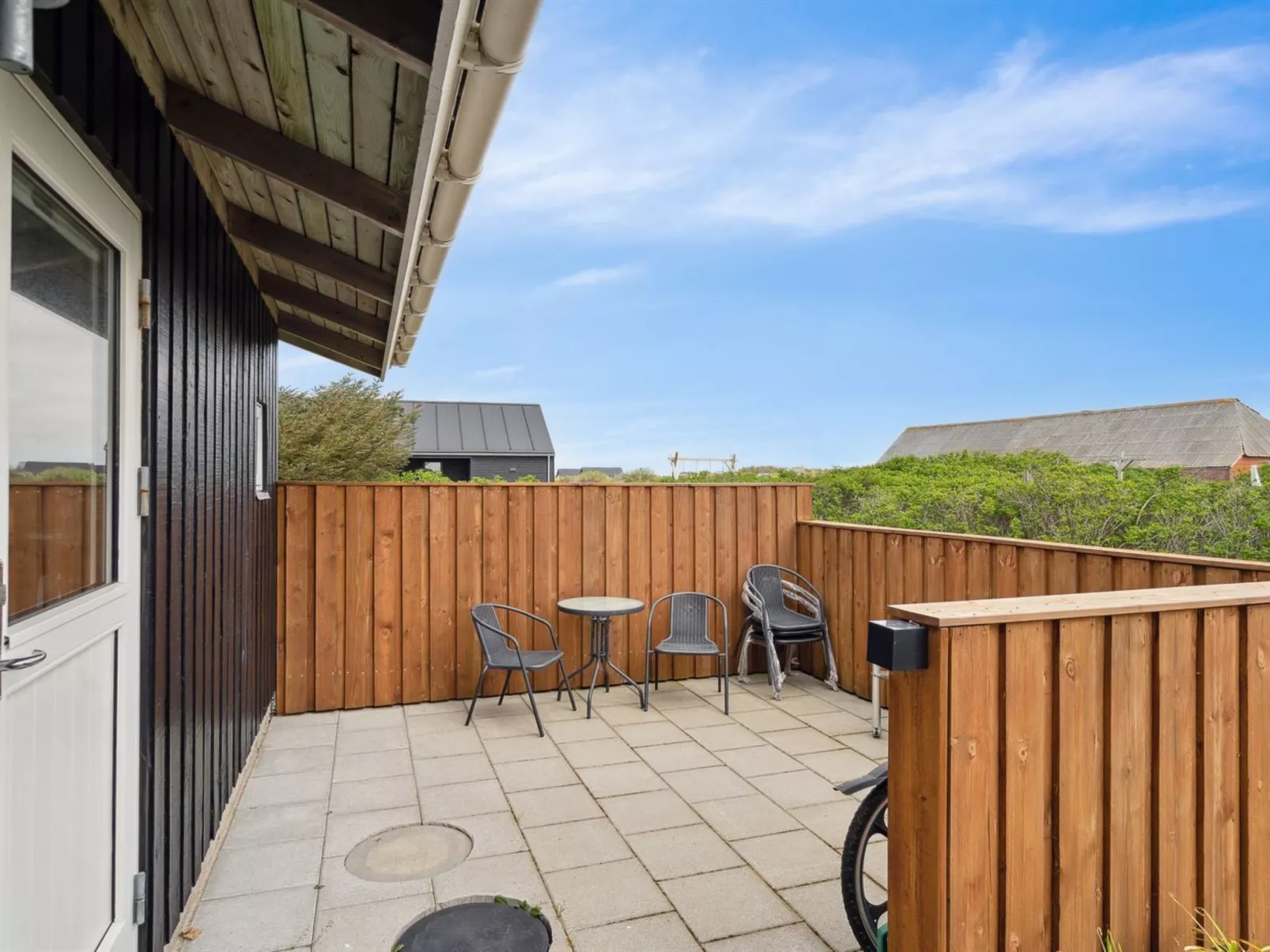 "Wolter" - 700m from the sea-Buiten