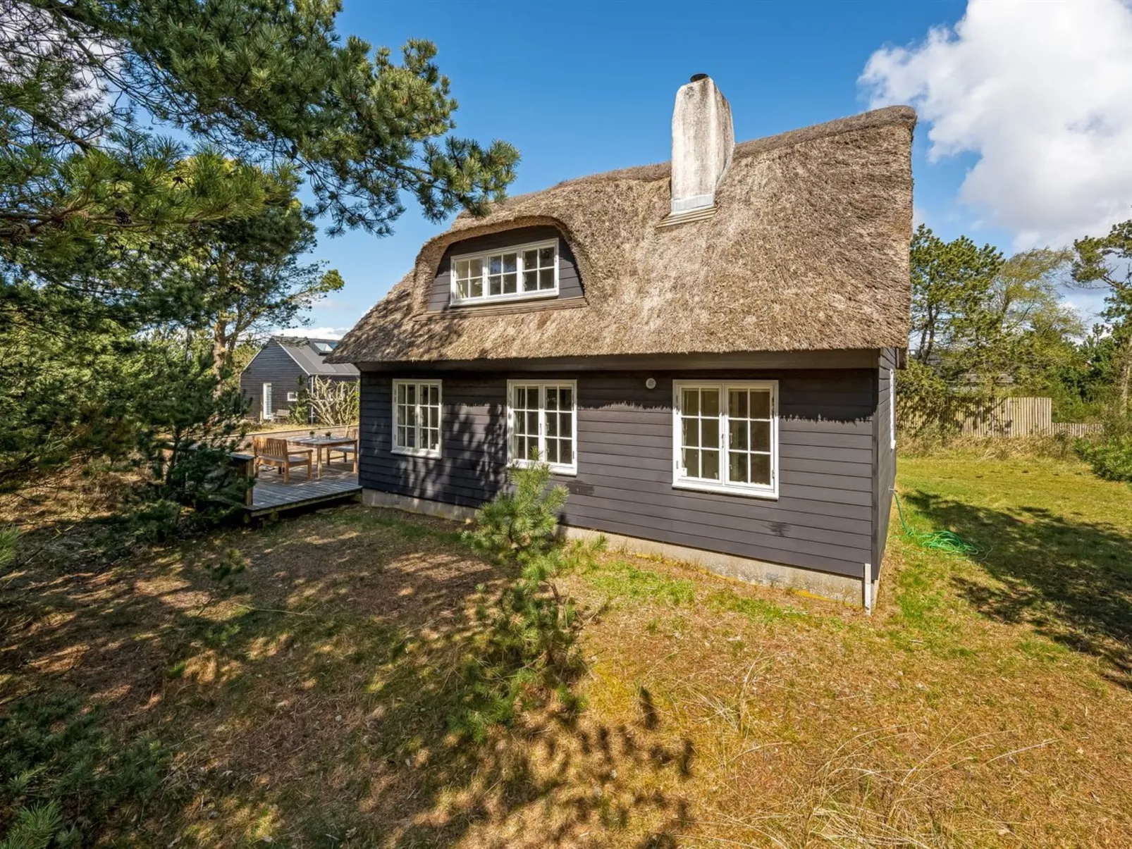 "Enya" - 1.2km from the sea-Buiten