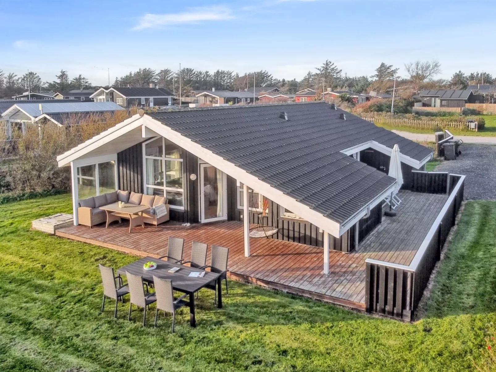 "Freda" - 400m from the sea-Buiten