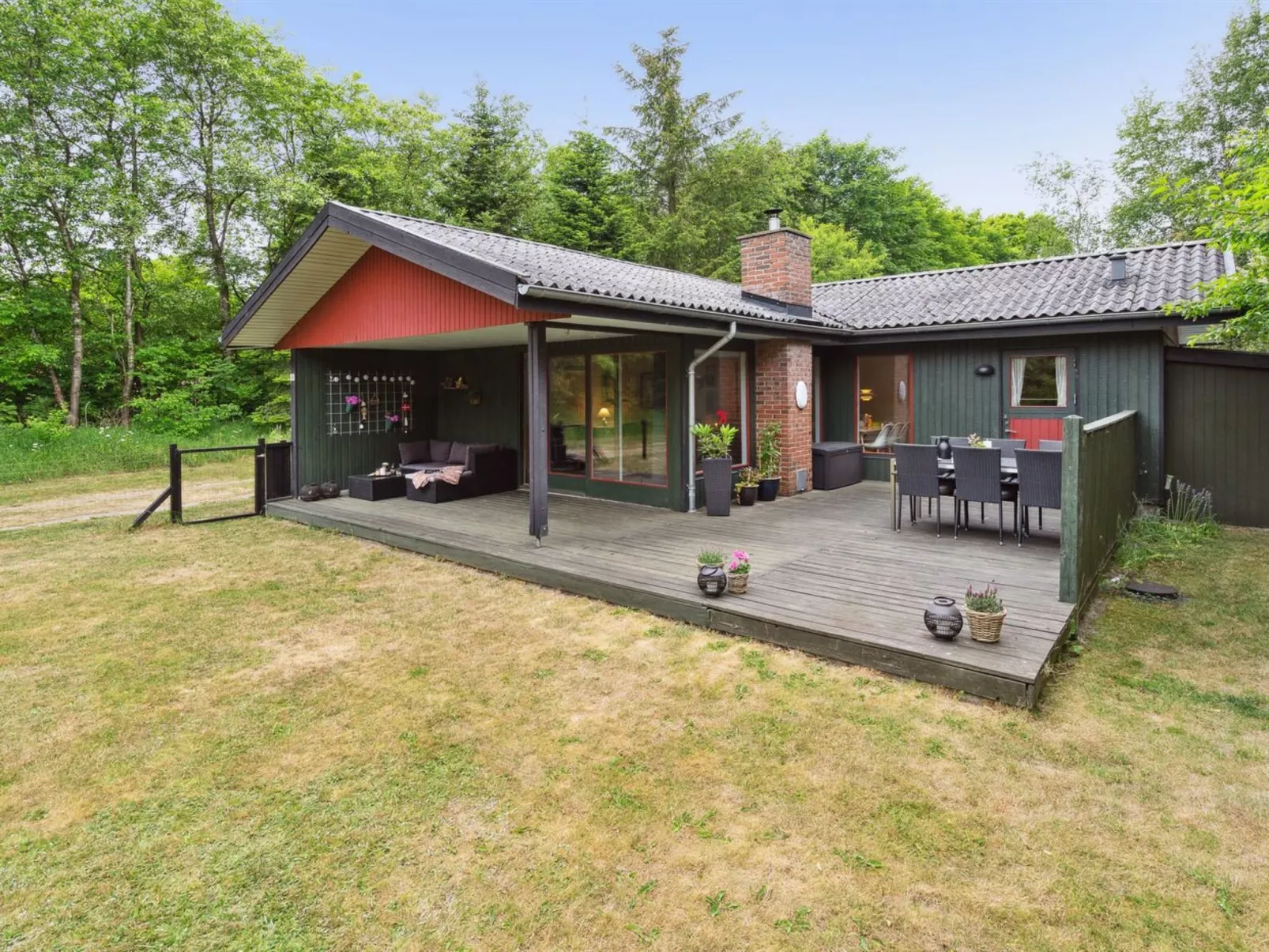 "Nyalle" - 30km from the sea-Buiten