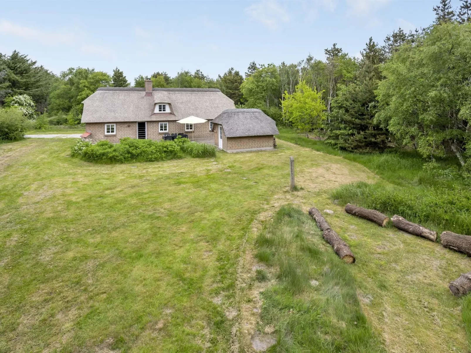 "Osmo" - 900m from the sea-Buiten