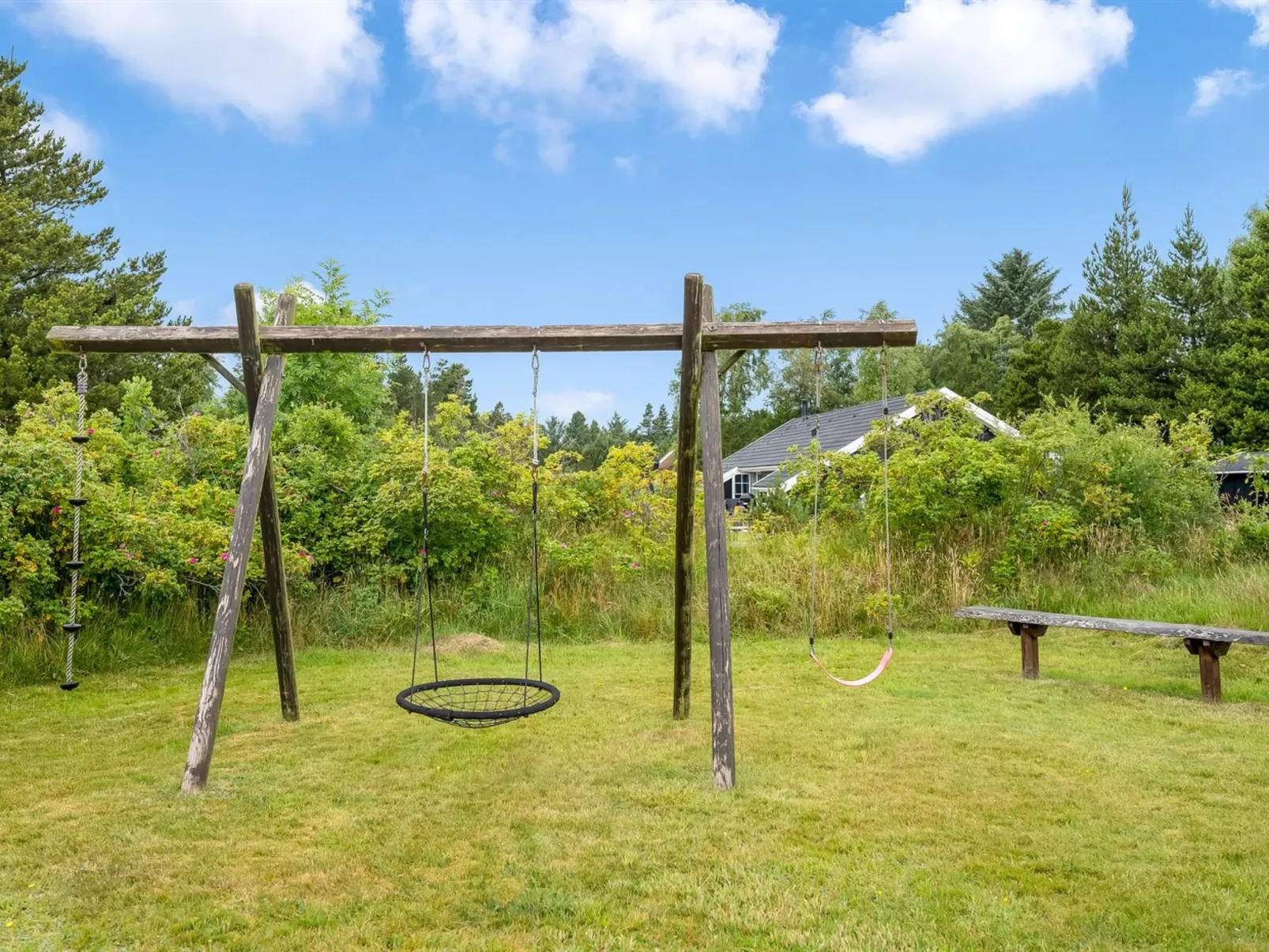 "Annlis" - 4km from the sea-Buiten