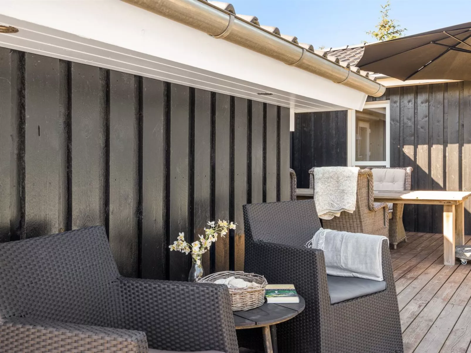 "Gun" - 450m from the sea-Buiten