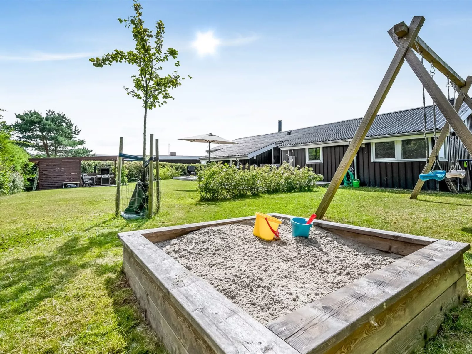 "Asko" - 350m from the sea-Buiten