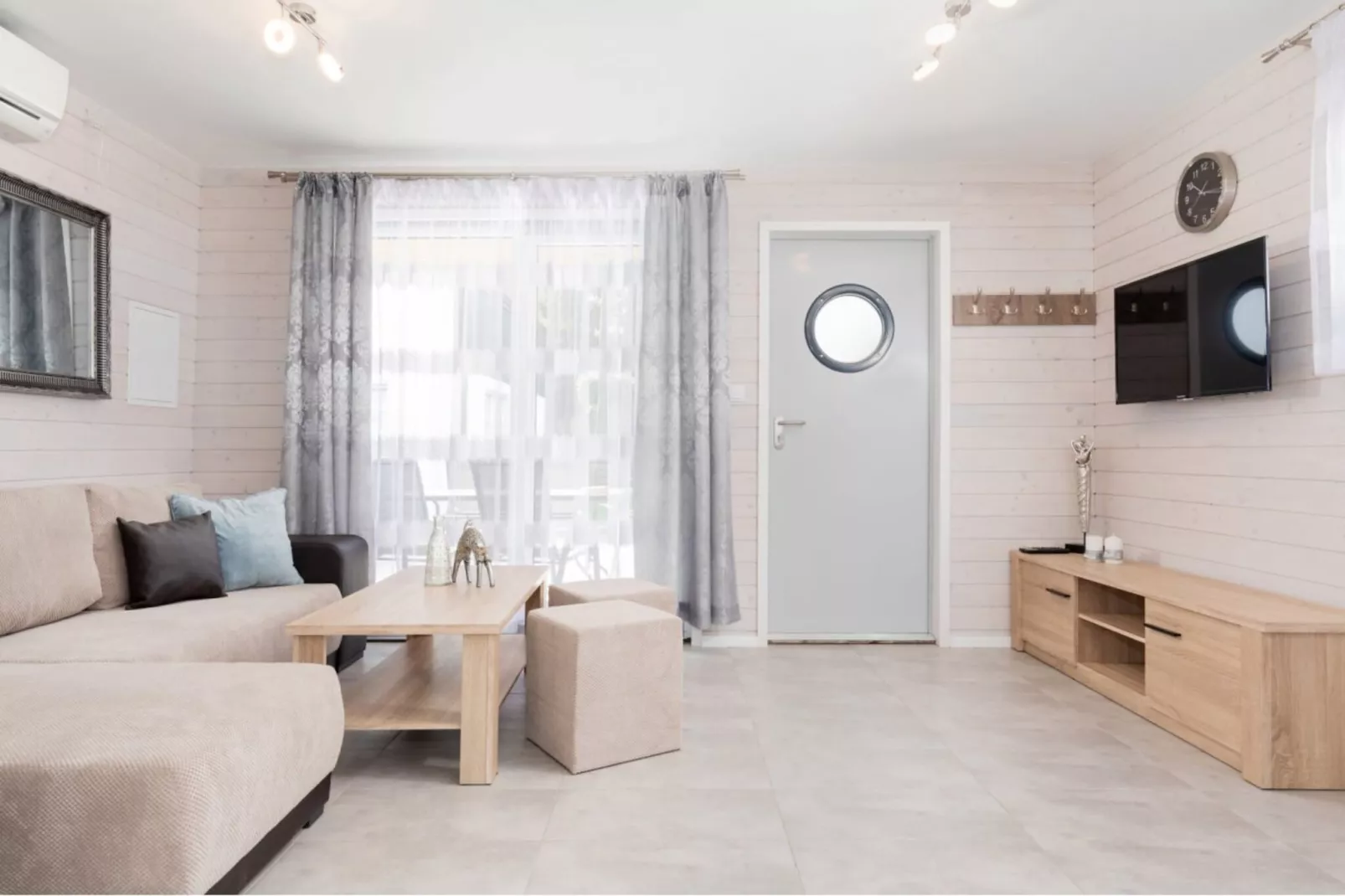 Domki letniskowe niedziela-niedziela Pobierowo-Woonkamer