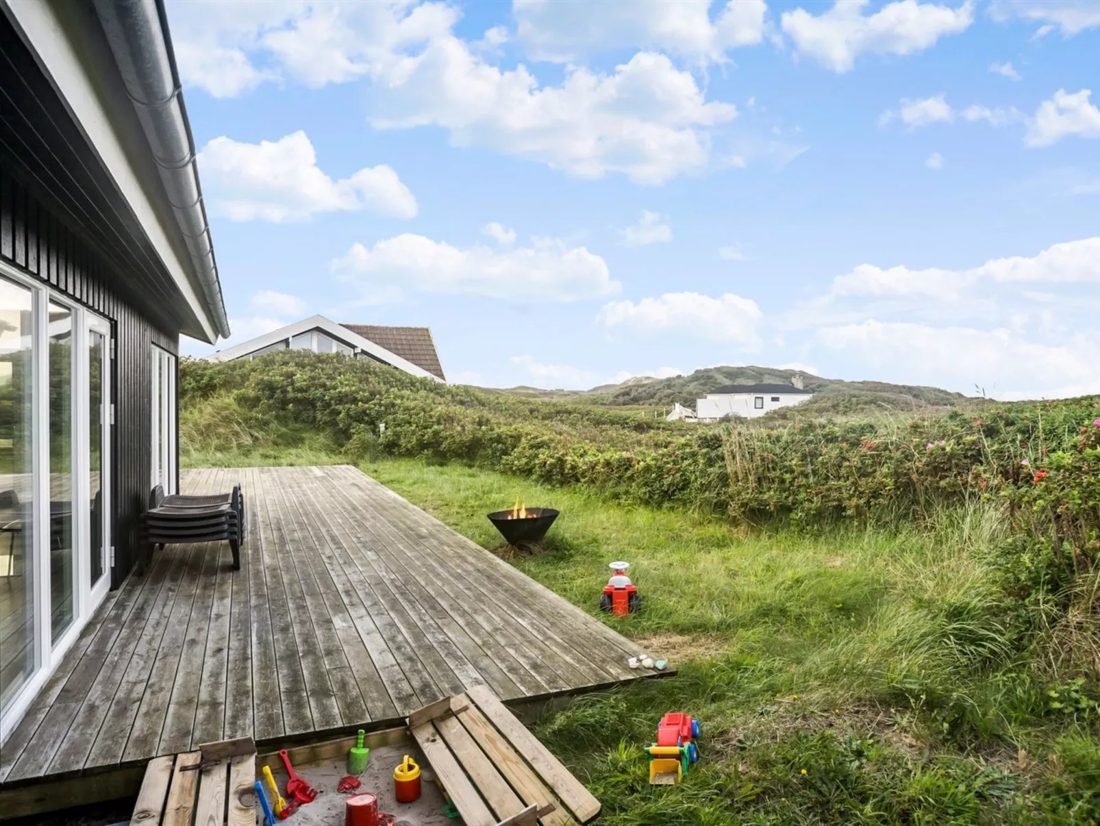 "Mirla" - 50m from the sea-Buiten